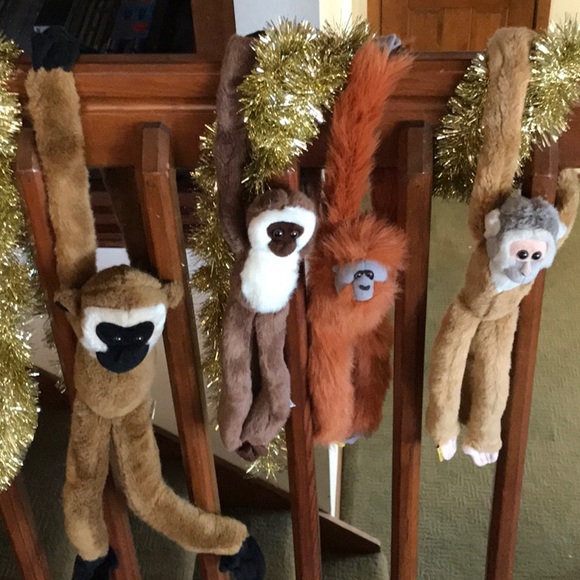 4 long plush stuffed hanging monkeys stuffed velcro hands Wild Republic Aurora - Picture 2 of 15